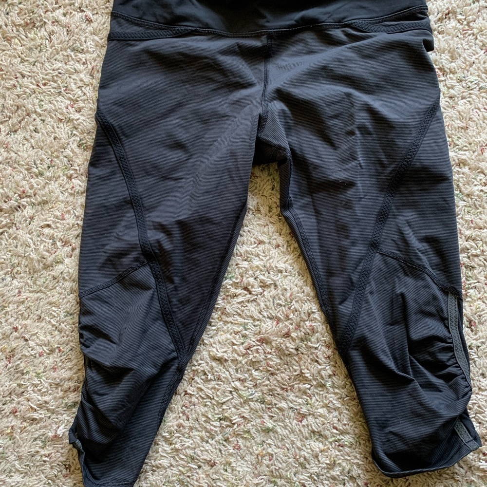 Lululemon capris